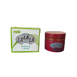 LA LA LA® CRÈME Super Éclaircissante.